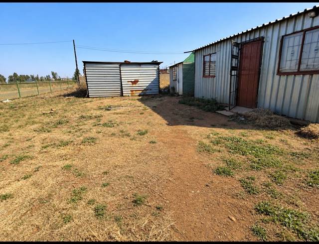 2 BEDROOM HOUSE FOR SALE IN MEYERTON PARK